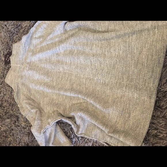 AVA & VIV ⭐️Cream/Gold Pullover w/Cowl Neck - Picture 6 of 8